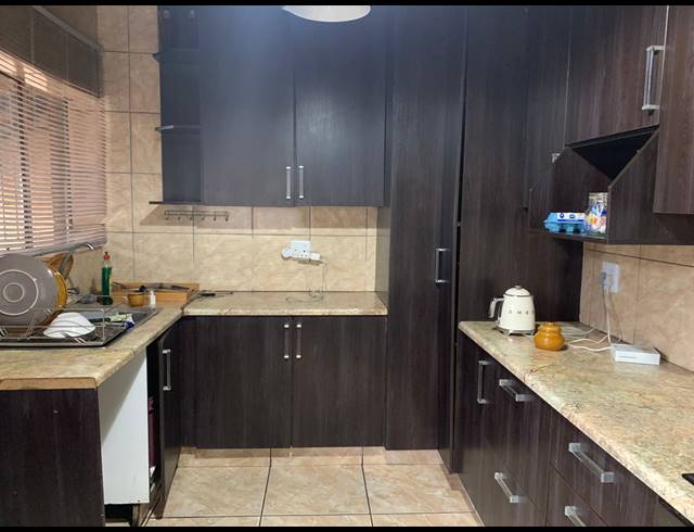 3 BEDROOM HOUSE FOR SALE IN VANDERBIJLPARK CE 1